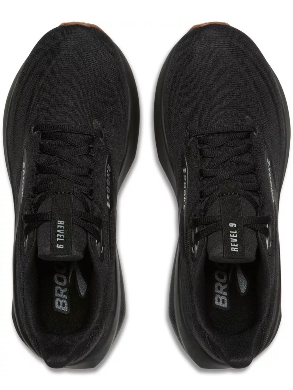 Brooks men’s black on black sz11